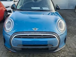 Blau Gebraucht 2023 Mini Cooper Classic Kleinwagen | 24.950 €