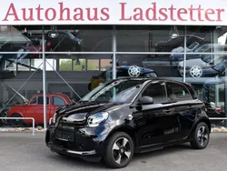Schwarz Gebraucht 2020 Smart ForFour Electric Drive Passion Kleinwagen | 11.900 € (Etwas zu teuer)