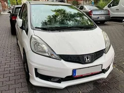 Weiß Gebraucht 2014 Honda Jazz SI Kleinwagen | 6.000 € (Superpreis)
