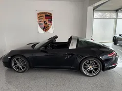 Tiefschwarzmetallic Gebraucht 2018 Porsche 911 Targa 4 Cabrio | 116.980 € (Guter Preis)