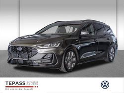 Metallic) (grau Gebraucht 2024 Ford Focus ST-Line Kombi | 23.660 € (Guter Preis)