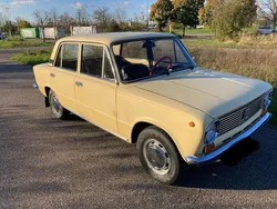 Beige Gebraucht 1986 Lada 1200 Limousine | 6.000 €