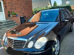 Schwarz Gebraucht 2006 Mercedes E200 Elegance Kombi | 5.300 € (Fairer Preis)