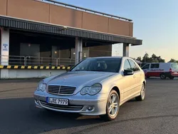 Silber Gebraucht 2006 Mercedes C200 Classic Limousine | 3.300 € (Guter Preis)