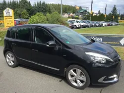Schwarz Gebraucht 2014 Renault Scénic III Bose Edition Van / Kleinbus | 5.900 € (Fairer Preis)