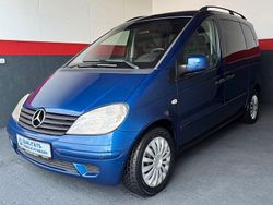 Blau Gebraucht 2005 Mercedes Vaneo Van / Kleinbus | 7.990 €