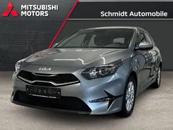 Lunarsilber (silber) Gebraucht 2022 Kia Ceed Comfort Limousine | 20.270 € (Superpreis)