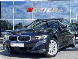 Black sapphire metallic Gebraucht 2023 BMW 318 Comfort Edition Kombi | 30.490 € (Guter Preis)