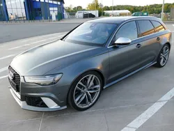 Grau Gebraucht 2016 Audi RS6 Sport Kombi | 59.990 € (Etwas zu teuer)