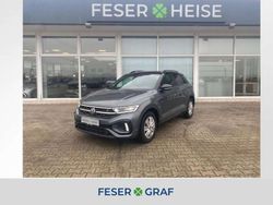 Indiumgrau metallic schwarz Gebraucht 2024 VW T-Roc R-line SUV | 28.450 € (Guter Preis)