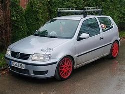 Silber Gebraucht 2000 VW Polo Abholung | 799 €