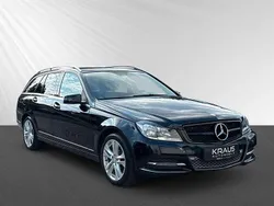 Schwarz Gebraucht 2013 Mercedes C200 Avantgarde Limousine | 11.980 € (Fairer Preis)