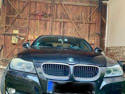 Schwarz Gebraucht 2009 BMW 320 M Sport Limousine | 9.000 € (Etwas zu teuer)