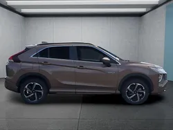 Neu 2024 Mitsubishi Eclipse Cross SUV | 34.349 €