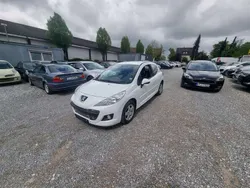 Weiß Gebraucht 2011 Peugeot 207 Kleinwagen | 2.149 € (Superpreis)