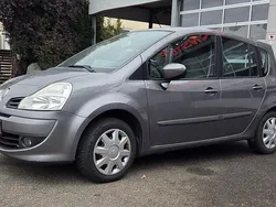 Grau Gebraucht 2010 Renault Modus Dynamique Van / Kleinbus | 2.899 € (Fairer Preis)