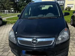 Schwarz Gebraucht 2006 Opel Zafira Van / Kleinbus | 1.800 € (Fairer Preis)
