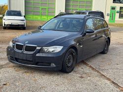 Blau Gebraucht 2006 BMW 320 Comfort Edition Kombi | 1.999 € (Superpreis)