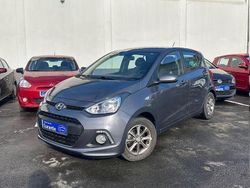 Grau Gebraucht 2014 Hyundai i10 Intro Edition Kleinwagen | 6.990 € (Fairer Preis)