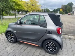Grau Gebraucht 2017 Smart ForTwo Coupé Brabus Cabrio | 13.500 € (Fairer Preis)
