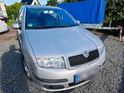 Silber Gebraucht 2005 Skoda Fabia Kleinwagen | 400 € (Superpreis)