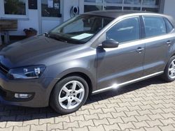 Grau Gebraucht 2011 VW Polo Comfortline Limousine | 7.200 € (Fairer Preis)