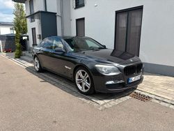 Grau Gebraucht 2010 BMW 730L Performance Limousine | 14.200 €