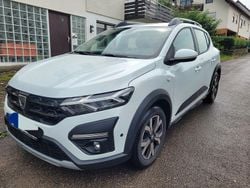 Weiß Gebraucht 2022 Dacia Sandero Comfort Kleinwagen | 12.800 € (Guter Preis)