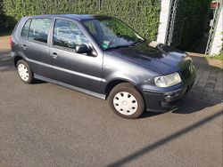 Grau Gebraucht 2001 VW Polo Trendline Kleinwagen | 1.200 € (Superpreis)