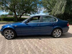 Blau Gebraucht 2004 BMW 316 Limousine | 2.000 € (Guter Preis)