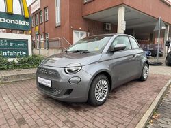 Grau Gebraucht 2023 Fiat 500e Kleinwagen | 19.998 € (Superpreis)