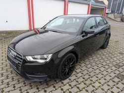 Schwarz Gebraucht 2016 Audi A3 Limousine | 8.990 € (Guter Preis)