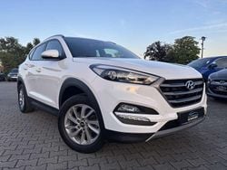 Weiß Gebraucht 2017 Hyundai Tucson Advantage SUV | 15.990 € (Fairer Preis)