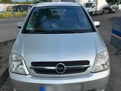 Silber Gebraucht 2005 Opel Meriva Van / Kleinbus | 1.199 €