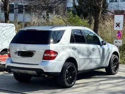 Gebraucht 2007 Mercedes ML320 Edition 1 SUV | 7.500 € (Teuer)