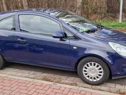 Blau Gebraucht 2009 Opel Corsa Edition Limousine | 4.700 € (Etwas zu teuer)
