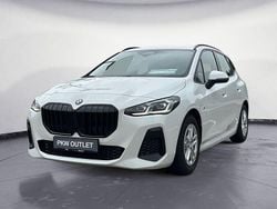 Weiß Gebraucht 2024 BMW 220 Active Tourer M Sport Van / Kleinbus | 29.350 € (Guter Preis)
