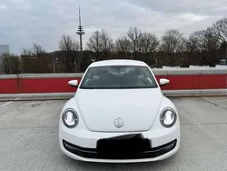 Weiß Gebraucht 2012 VW Beetle Pure Limousine | 5.900 € (Teuer)