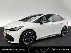 Weiß (eisweiß) Gebraucht 2024 Cupra Born Kleinwagen | 31.791 € (Guter Preis)