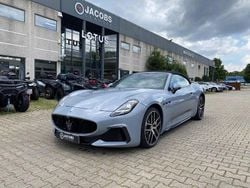 Grau Gebraucht 2024 Maserati GranCabrio Cabrio | 174.980 €