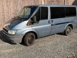Blau Gebraucht 2002 Ford Transit Tourneo Van / Kleinbus | 2.100 €