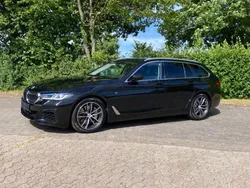 Schwarz Gebraucht 2022 BMW 530 Luxury Line Kombi | 49.950 € (Teuer)