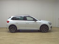 Weiss Gebraucht 2021 Skoda Kamiq Monte Carlo SUV | 20.380 € (Guter Preis)