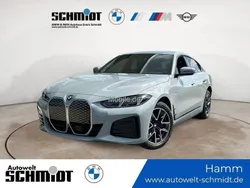 M brooklyn grau Gebraucht 2025 BMW i4 M Sport Limousine | 55.480 € (Etwas zu teuer)