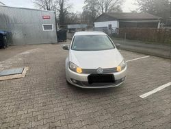 Beige Gebraucht 2012 VW Golf Match Limousine | 5.600 € (Fairer Preis)