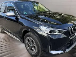 Saphirschwarz Gebraucht 2024 BMW X1 xLine SUV | 43.800 € (Guter Preis)