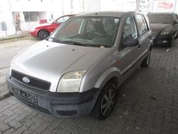 Silber Gebraucht 2005 Ford Fusion Ambiente Limousine | 1.750 € (Fairer Preis)