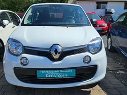 Weiß Gebraucht 2016 Renault Twingo Life Kleinwagen | 6.900 € (Fairer Preis)