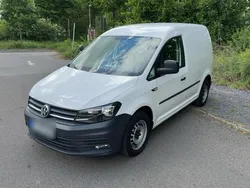 Weiß Gebraucht 2018 VW Caddy Van / Kleinbus | 6.000 € (Guter Preis)