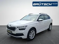 Candyweiss Gebraucht 2023 Skoda Kamiq Tour SUV | 23.980 € (Fairer Preis)